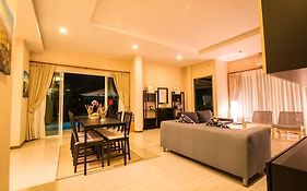 The Ville Deluxe Modern Pool Villa