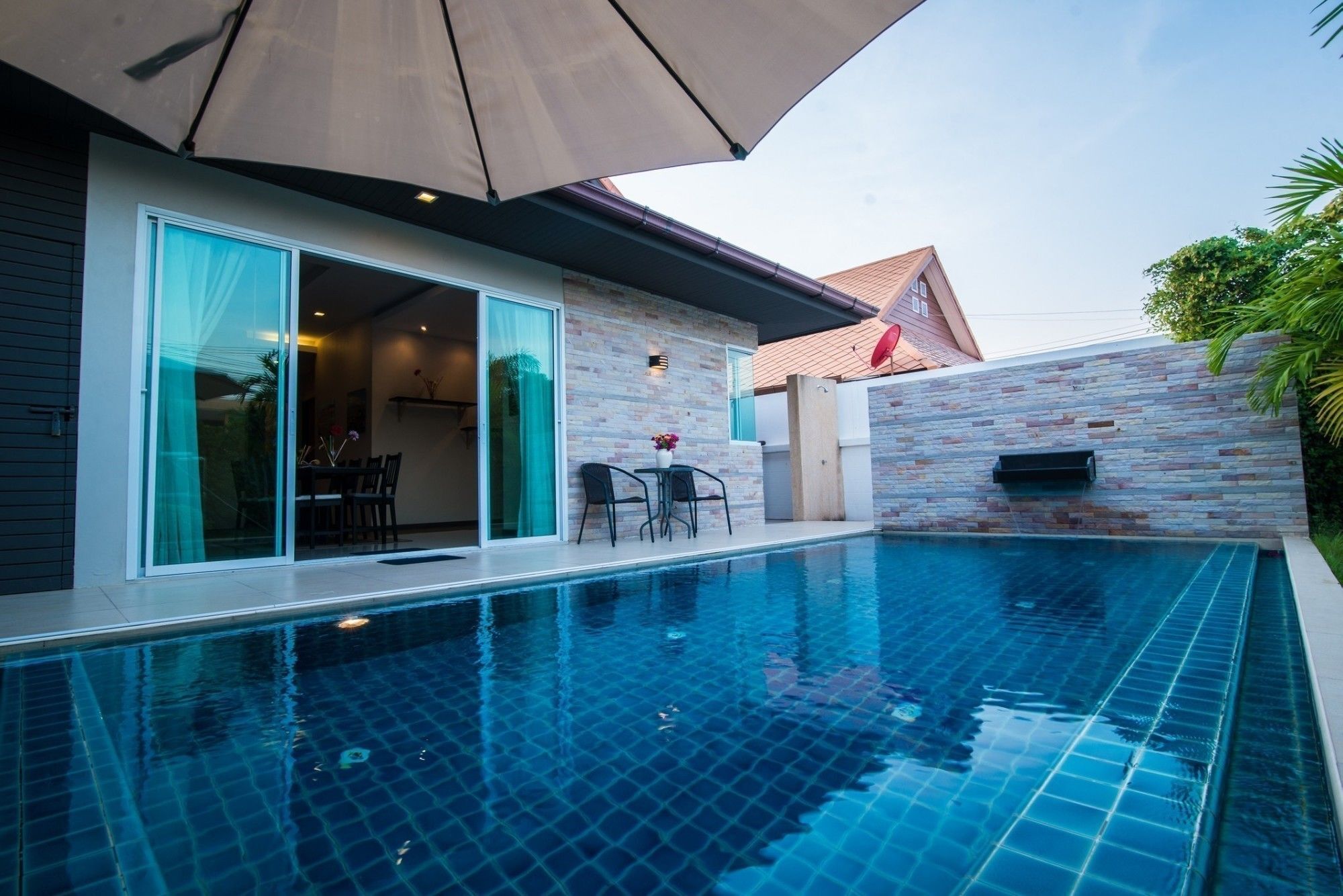 The Ville Deluxe Modern Pool Villa Pattaya ภายนอก รูปภาพ