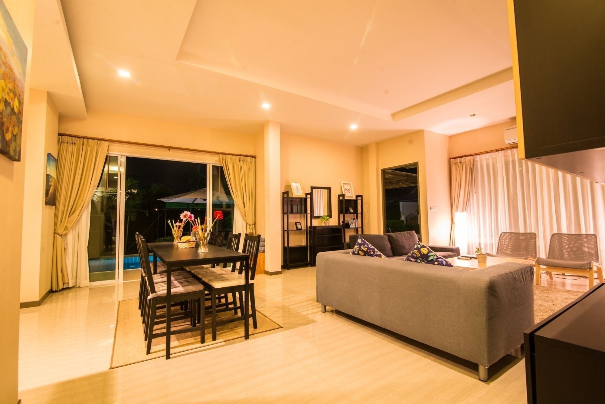 The Ville Deluxe Modern Pool Villa Pattaya ภายนอก รูปภาพ
