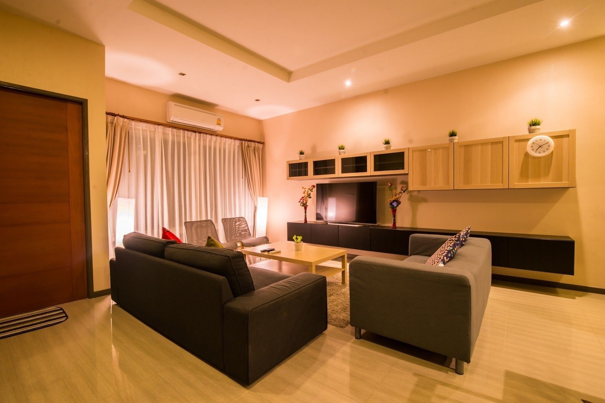 The Ville Deluxe Modern Pool Villa Pattaya ภายนอก รูปภาพ